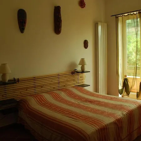 Il Pozzo E Il Melograno Bed and breakfast Finale Ligure