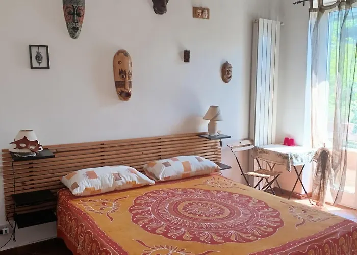 Il Pozzo E Il Melograno 3*