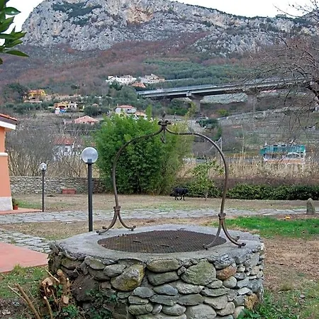 Il Pozzo E Il Melograno Bed and breakfast