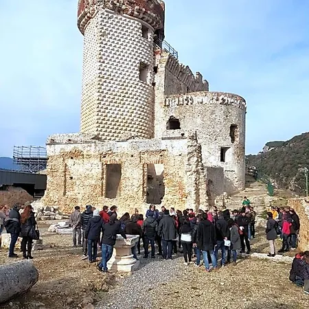 Il Pozzo E Il Melograno 3* Finale Ligure