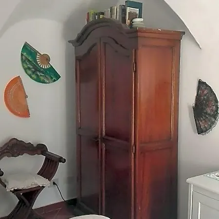 Il Pozzo E Il Melograno Bed & Breakfast 3*